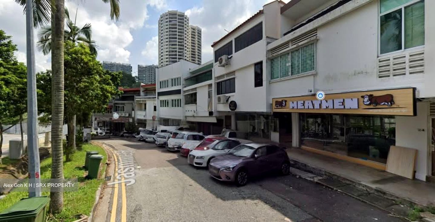 Adelphi Park Estate (D20), Retail #556550981